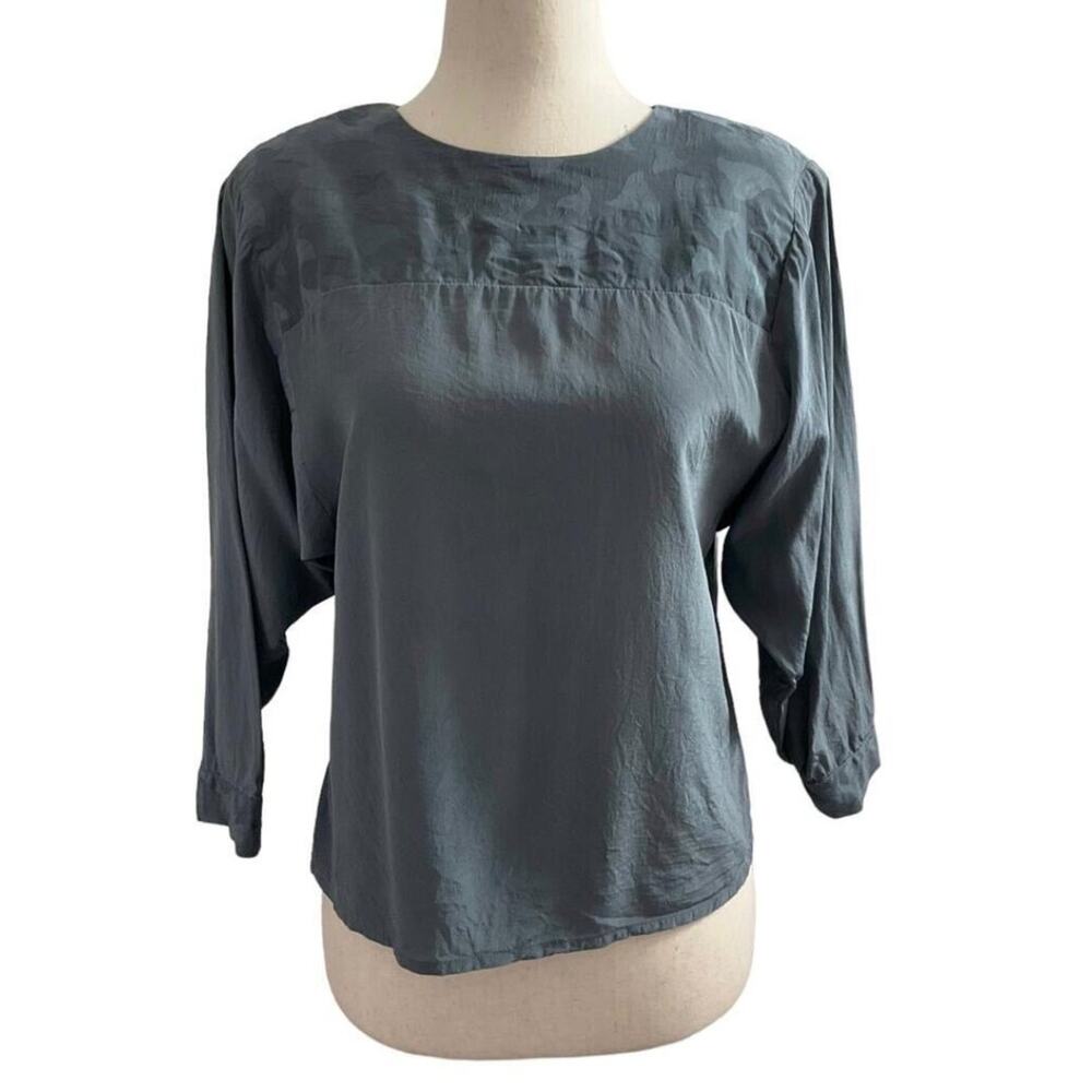 Joanie Char Silk Women Size 8 Vintage Gray Blouse Shirt Top (27-123P)